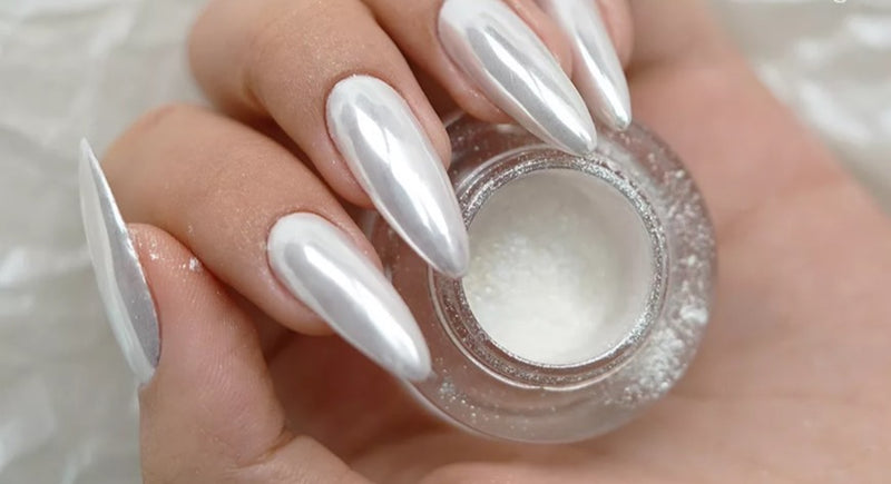 Cre8tion White Silk Nail Art Effect