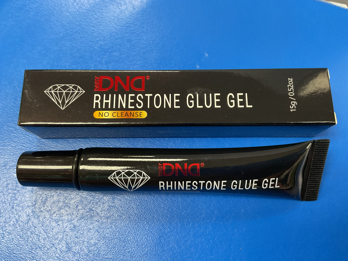 Daisy DND Rhinestone Glue Gel