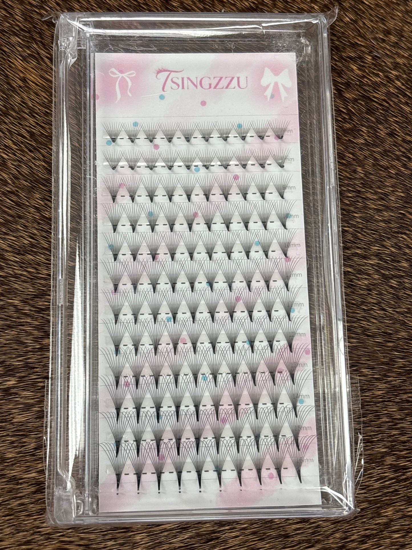 Tsingzzu Eyelash Extensions- Mix 10D 0.07C