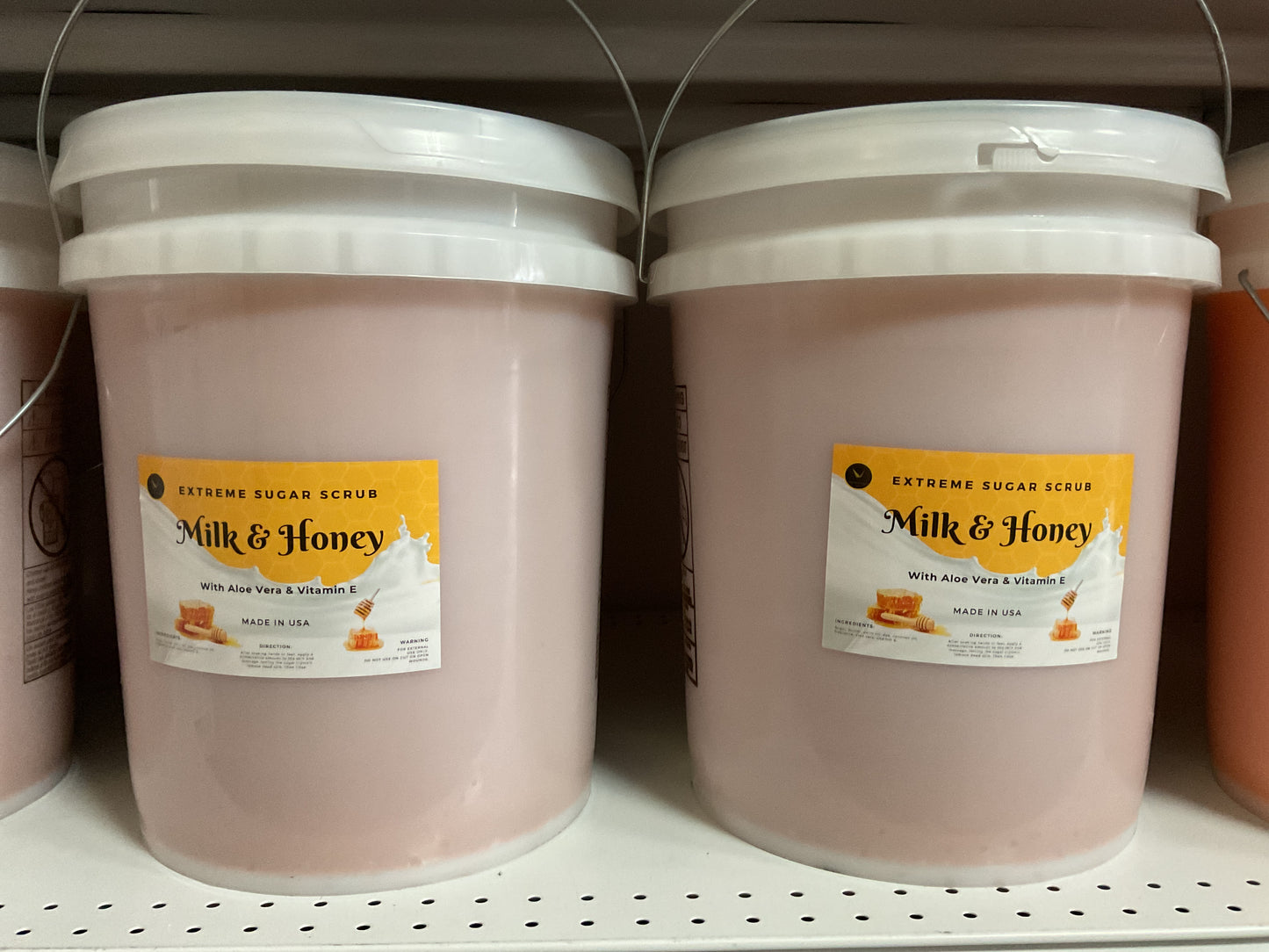 Extreme Milk & Honey Sugar Scrub