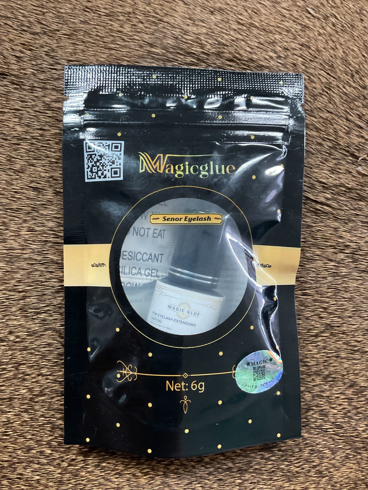MagicGlue Eyelash Extension Glue 6g