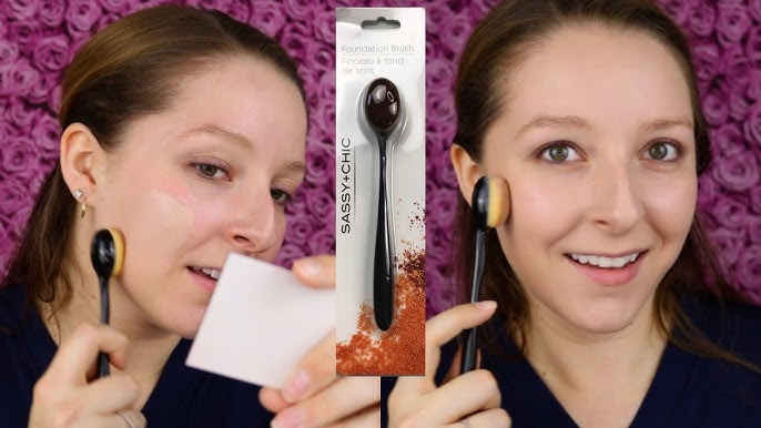 Sassy+Chic Makeup Brush