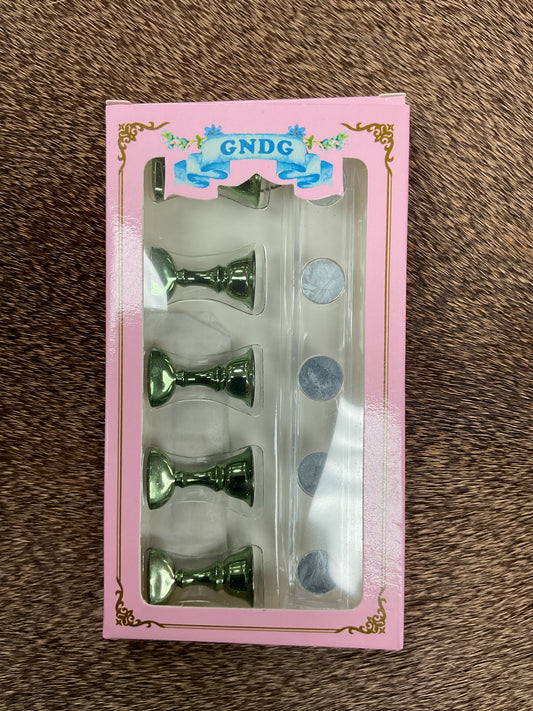 Magnetic Press-On Nail Stands