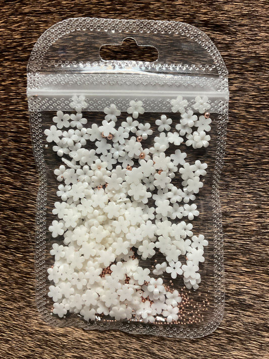 White Floral Resin Nail Embellishments