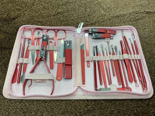 VT 24-Piece Manicure Pedicure Set